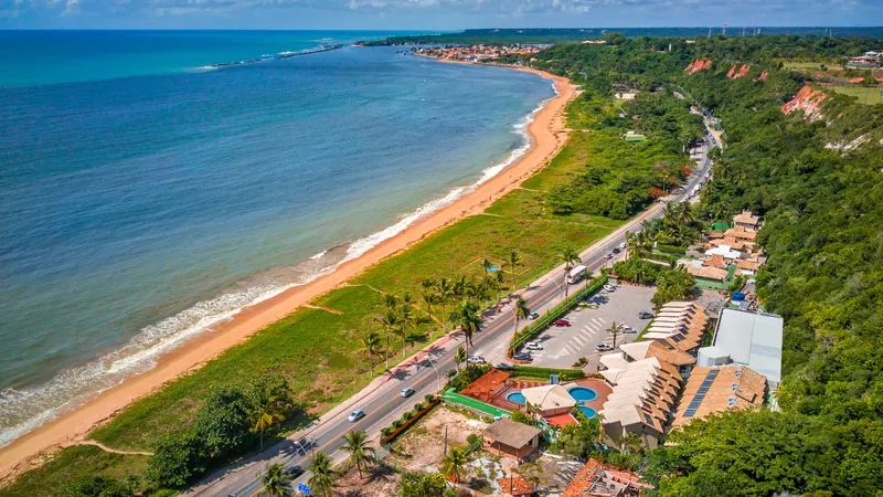 Vista aérea da orla de Porto Seguro