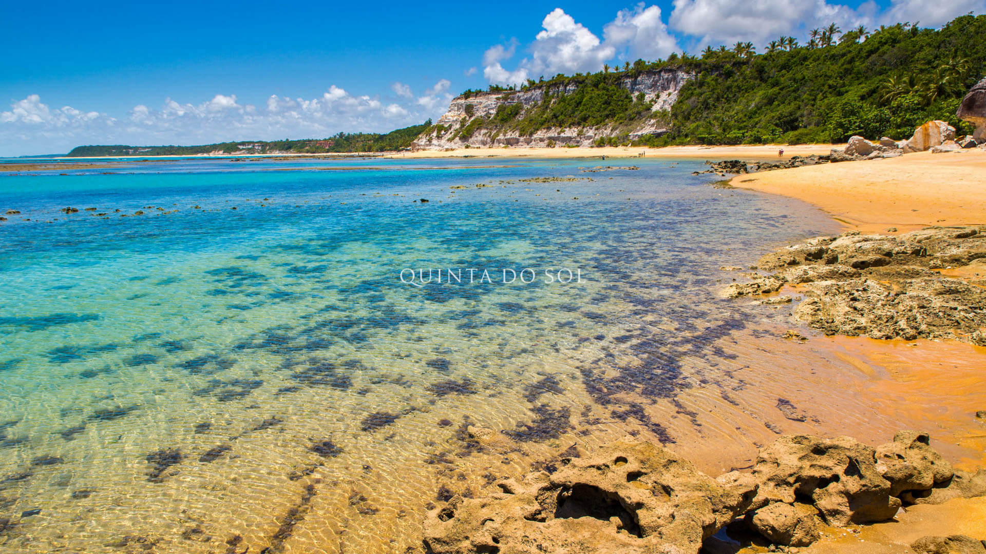 » Alegria, praia e belezas por todos os lados na Praia do Mucugê em ...