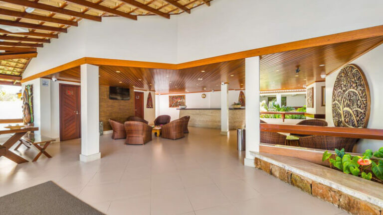 O hotel – Quinta do Sol Lite Praia Hotel