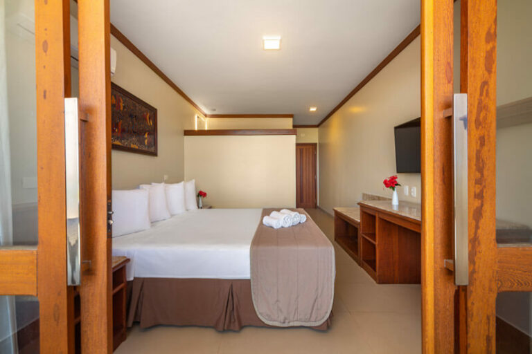 Suíte Deluxe Vista Mar Quinta do Sol Praia Hotel